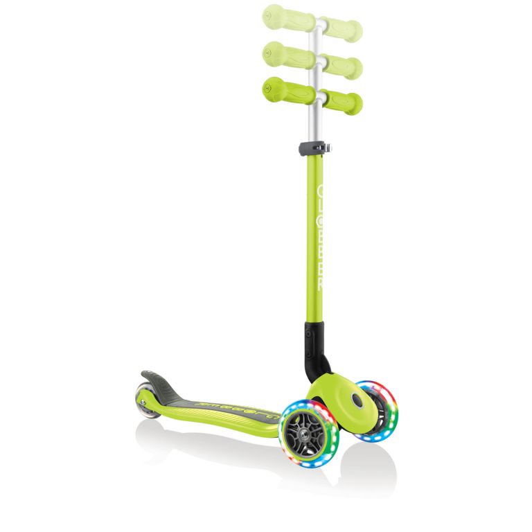 GLOBBER PATINETE PRIMO FOLDABLE LIGHTS VERDE LIMA - Imagen 3
