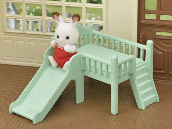 EPOCH SYLVANIAN FAMILIES LA DULCE CASITA DE LAS FRAMBUESAS - Imagen 3