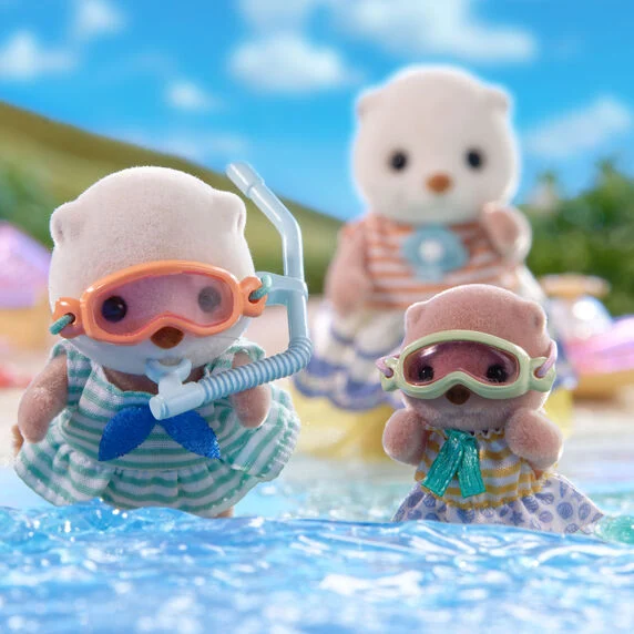 EPOCH SYLVANIAN FAMILIES SET HERMANAS NUTRIA MARINA