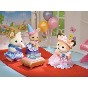 EPOCH SYLVANIAN FAMILIES SET PRINCESAS DE LA GUARDERÍA