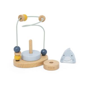 TRIXIE LABERINTO DE CUENTAS DE MADERA MR. SHARK