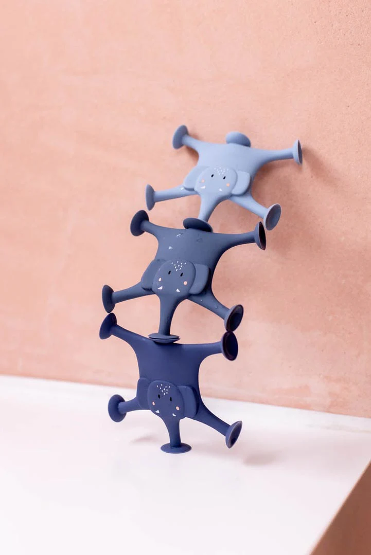 TRIXIE JUEGO DE VENTOSAS DE ANIMALES 3 PIEZAS LA FAMILIA AZUL DE MRS. ELEPHANT - Imagen 5