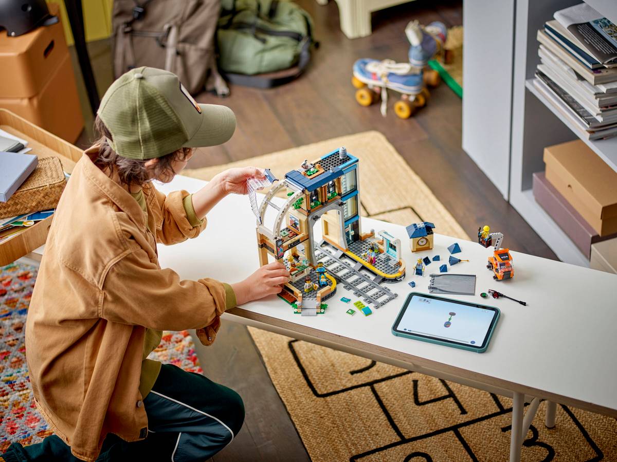 LEGO CITY TRAINS ESTACIÓN CENTRAL DE FERROCARRIL - Imagen 4