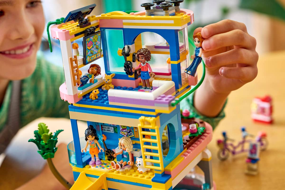 LEGO FRIENDS CLUB FRIENDS HLC - Imagen 5