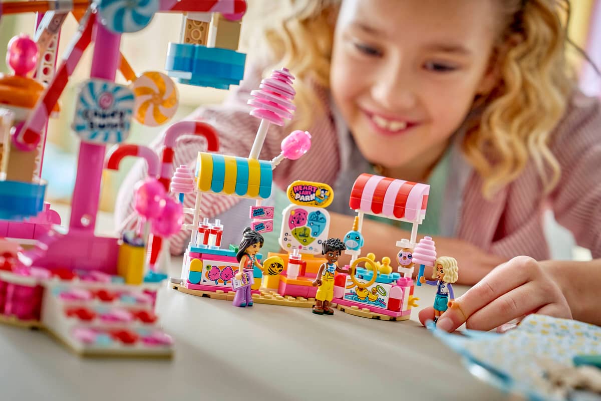 LEGO FRIENDS NORIA CUPCAKES Y GOLOSINAS - Imagen 5