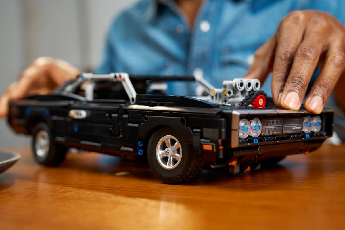 LEGO TECHNIC COCHE DODGE CHARGER R/T DE FAST AND FURIOUS - Imagen 6