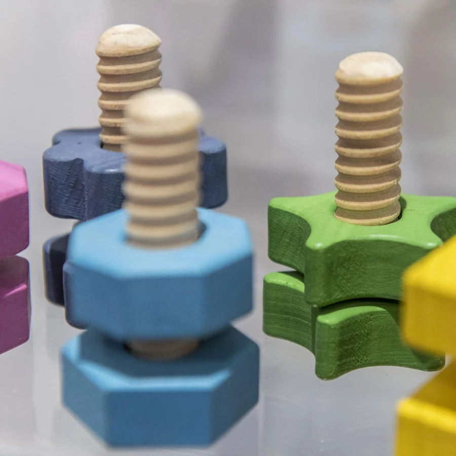 TICKIT FORMAS GEOMÉTRICAS MADERA ARCO IRIS 14 PIEZAS - Imagen 5